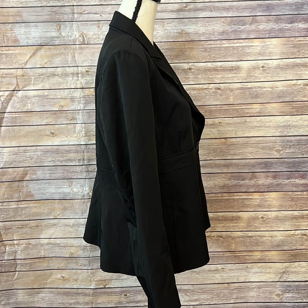 Motherhood Maternity Black Blazer Jacket- Size Large - Picture 5 of 6